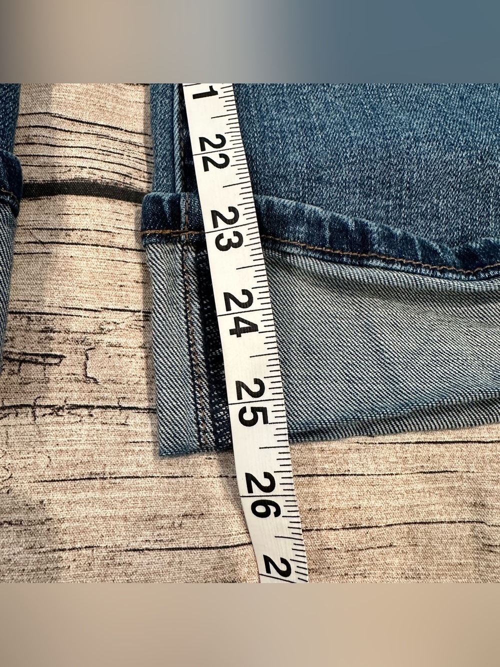 Kut from the Kloth Meg Fab Ab Wide-Leg Crop Jeans in Mid-Dark Blue Size 8P - Picture 3 of 10